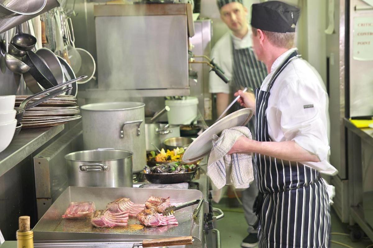 Murphys Of Killarney Extérieur photo